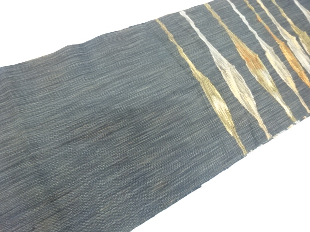  変わり横段模様織り出し　名古屋帯